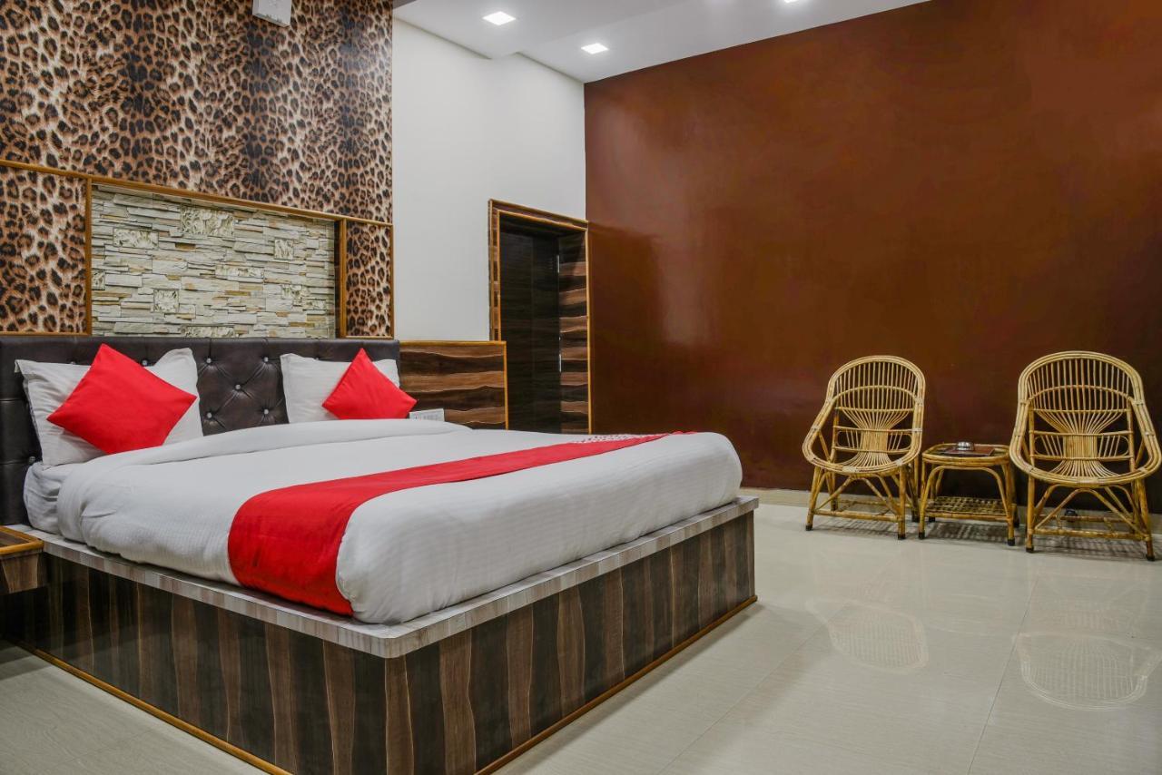 Hotel Oyo 11868 Rk Residency Udaipur Exterior foto