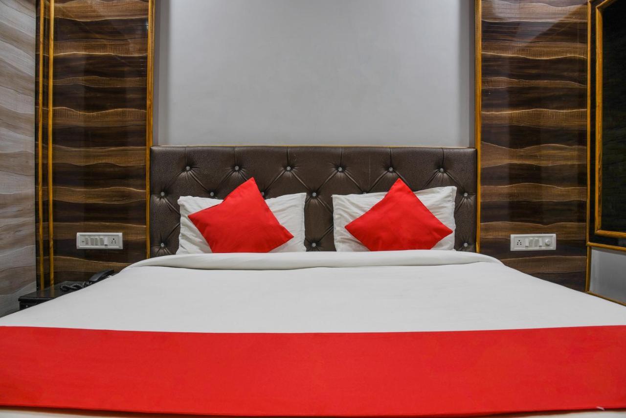 Hotel Oyo 11868 Rk Residency Udaipur Exterior foto